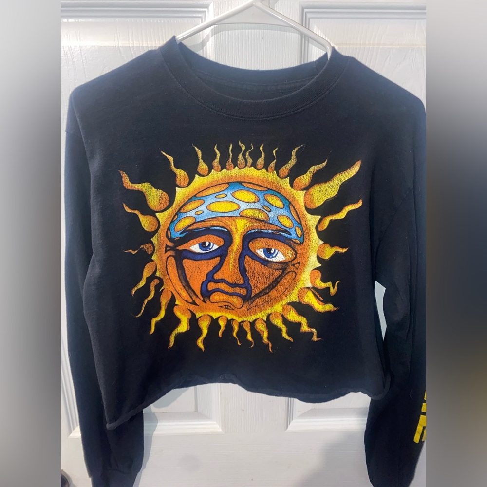 Cropped sublime long sleeve shirt